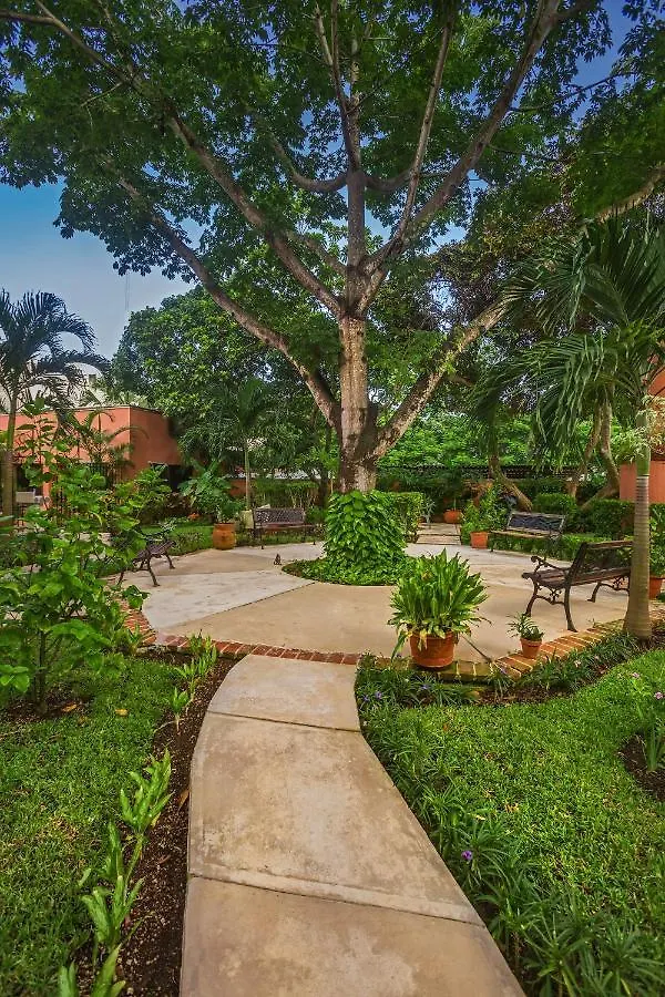 Hacienda San Miguel Hotel & Suites Cozumel